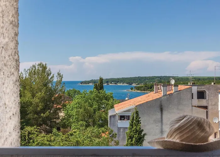 Two-bedroom In Cervar Porat * Poreč