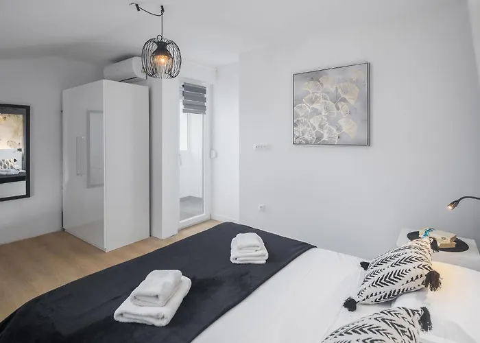 Апартаменты Two-bedroom In Cervar Porat *