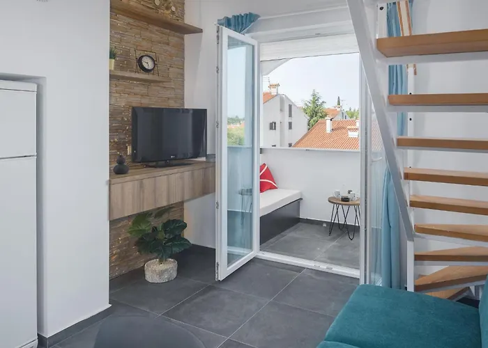 Two-bedroom In Cervar Porat * Пореч
