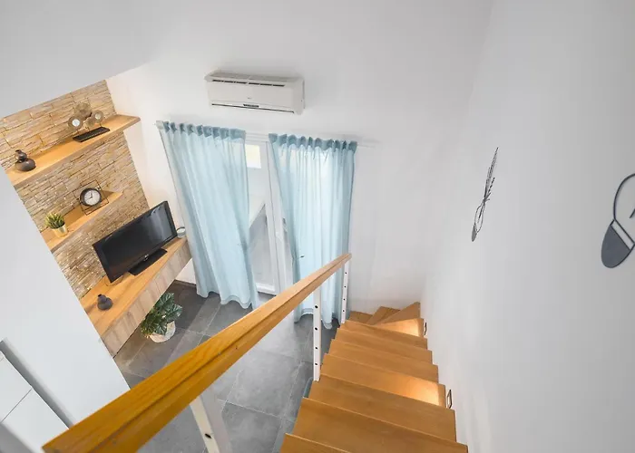 Two-bedroom In Cervar Porat Apartmán Poreč